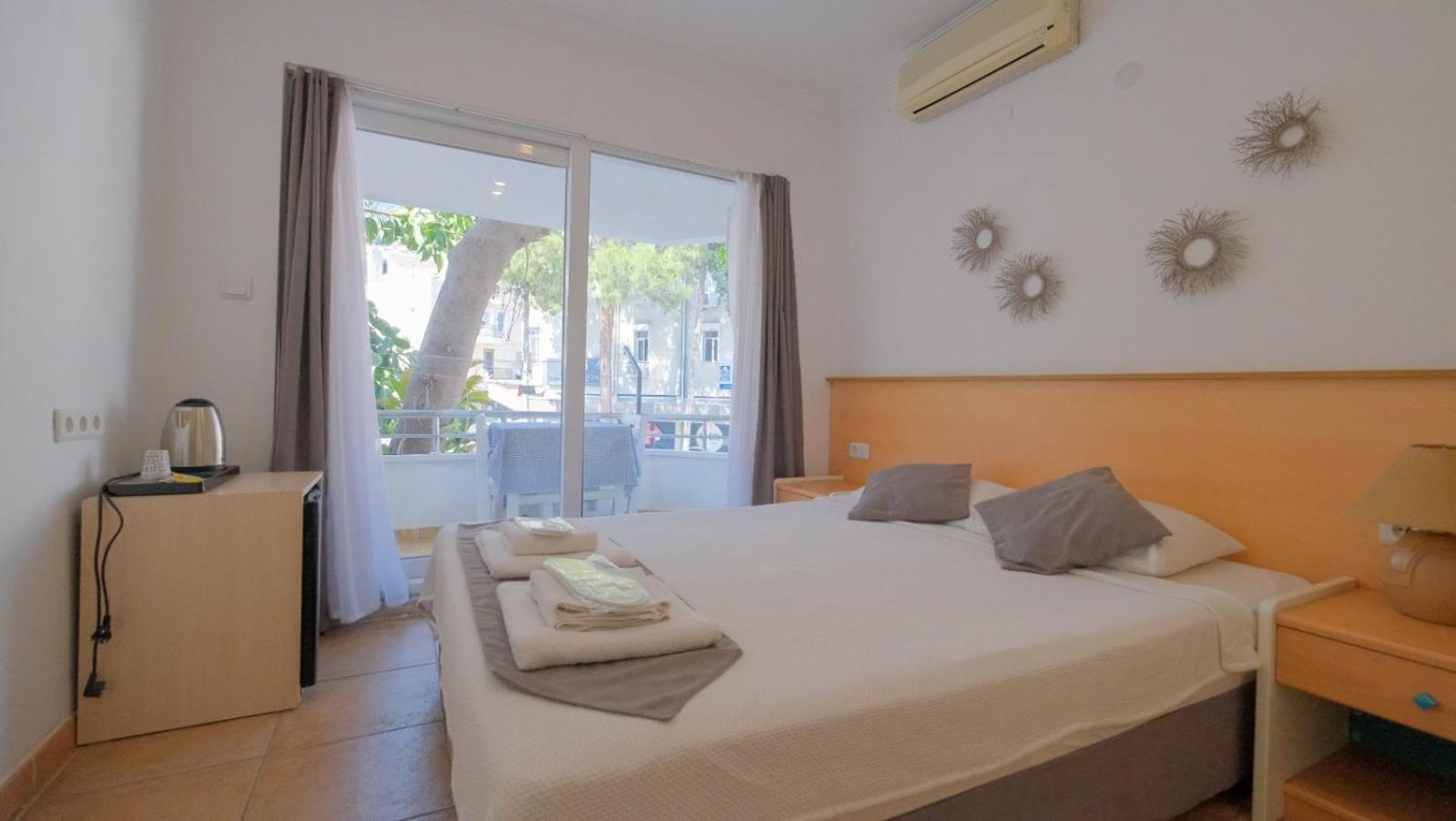 Mimosa Pension Kaş Eksteriør billede